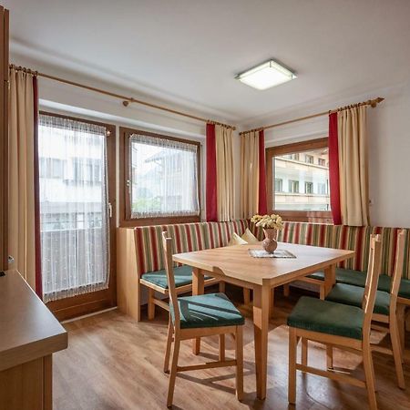 Gastehaus Amor Apartment Mayrhofen Ngoại thất bức ảnh