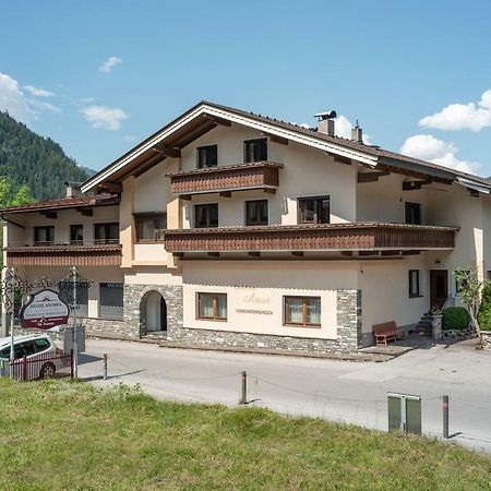 Gastehaus Amor Apartment Mayrhofen Ngoại thất bức ảnh