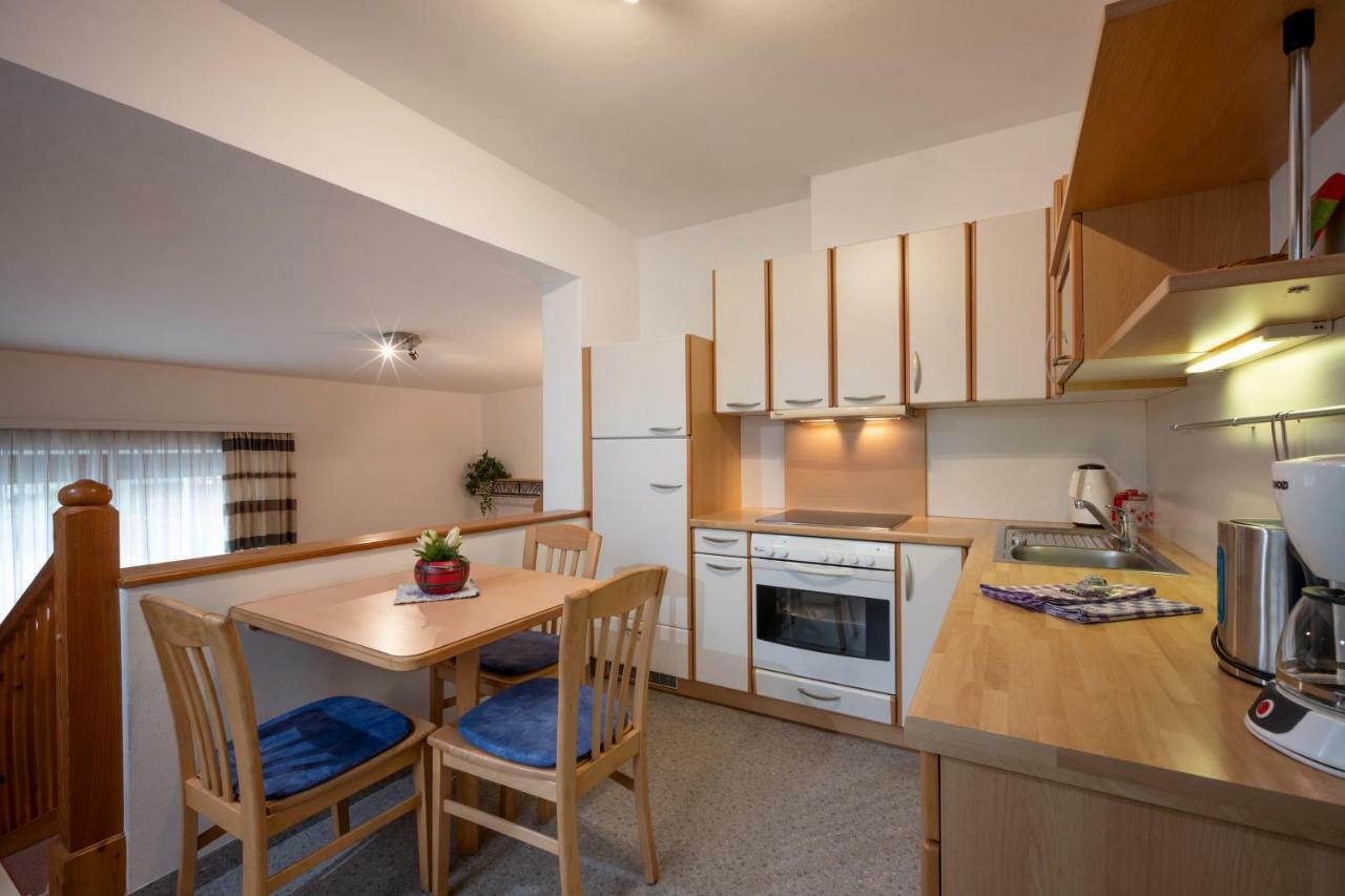 Gastehaus Amor Apartment Mayrhofen Ngoại thất bức ảnh