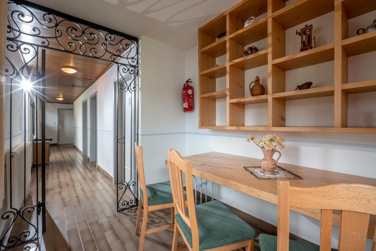 Gastehaus Amor Apartment Mayrhofen Ngoại thất bức ảnh