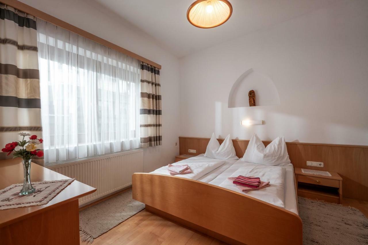 Gastehaus Amor Apartment Mayrhofen Ngoại thất bức ảnh